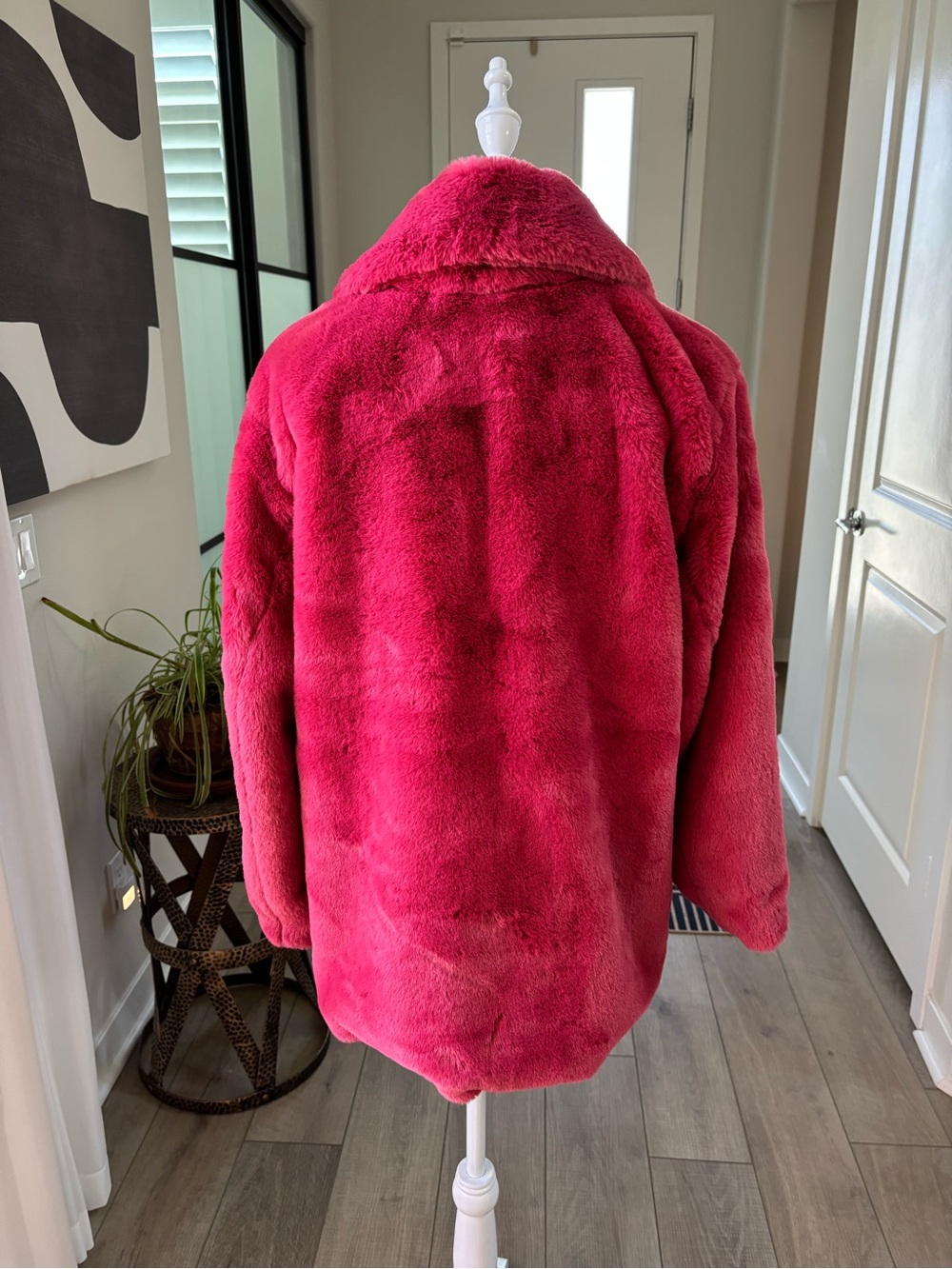 NWOT H&M Pink Faux Fur Coat - Picture 4 of 11